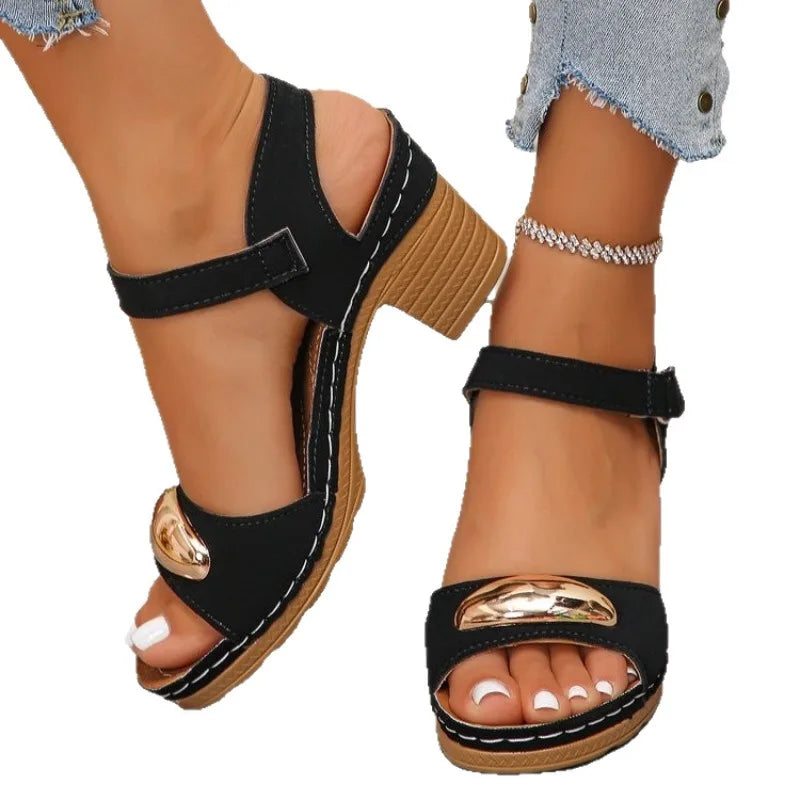 Women's Fashion Sandals Summer 2026 New Coarse Heel Leisure Comfortable Retro Outdoor Beach Cool Pumps Open Toes Elegant Sandals