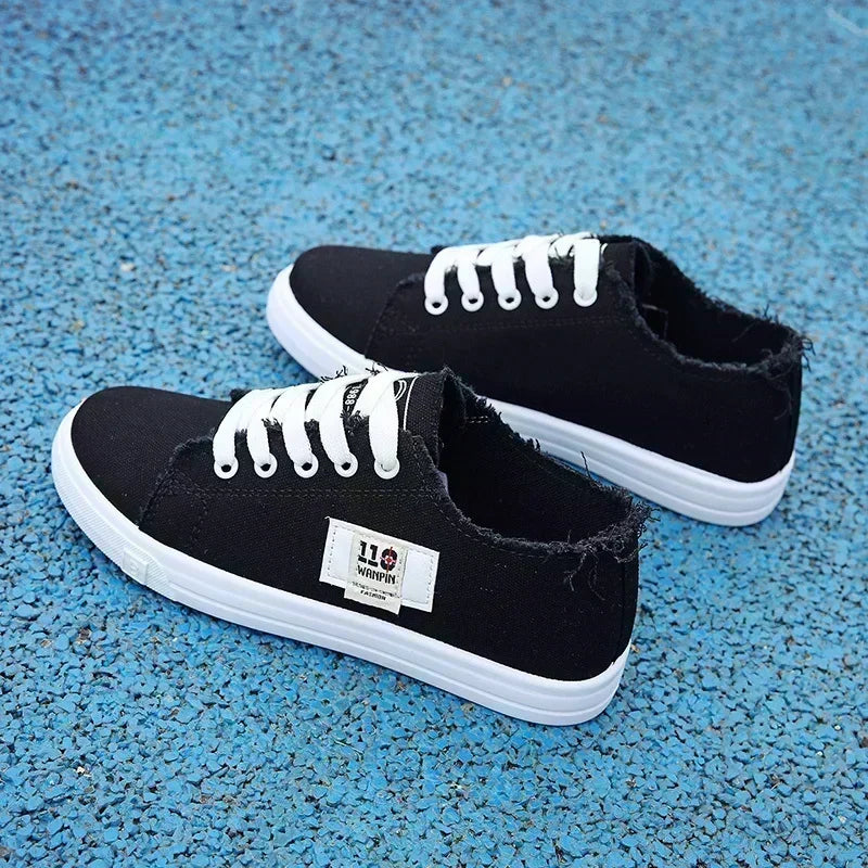 Spring New Style Comfortable Casual Flat White Shoes Canvas Low-top Cross-strap Lightweight Sports Shoes for Women