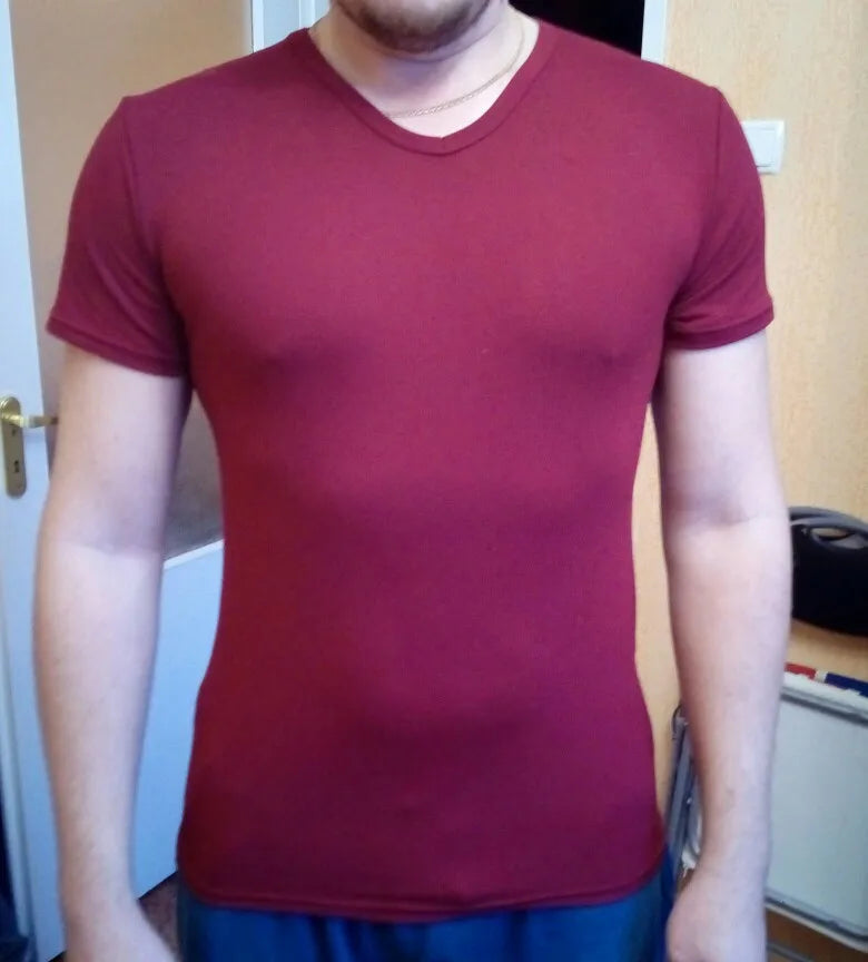 2026 Brand New Men T Shirt Men T-shirts V Neck Man T-shirt for Male Fitness Tshirts Men T Shirts Tops Tees Clothing